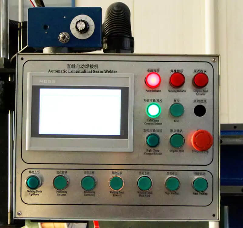 Automatic longitudinal seam welding machine detail